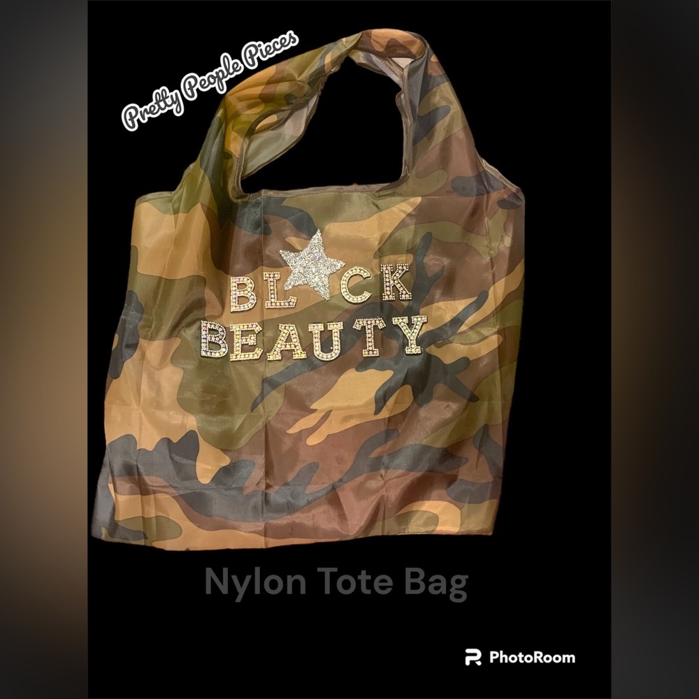 Camouflage nylon hobo bag